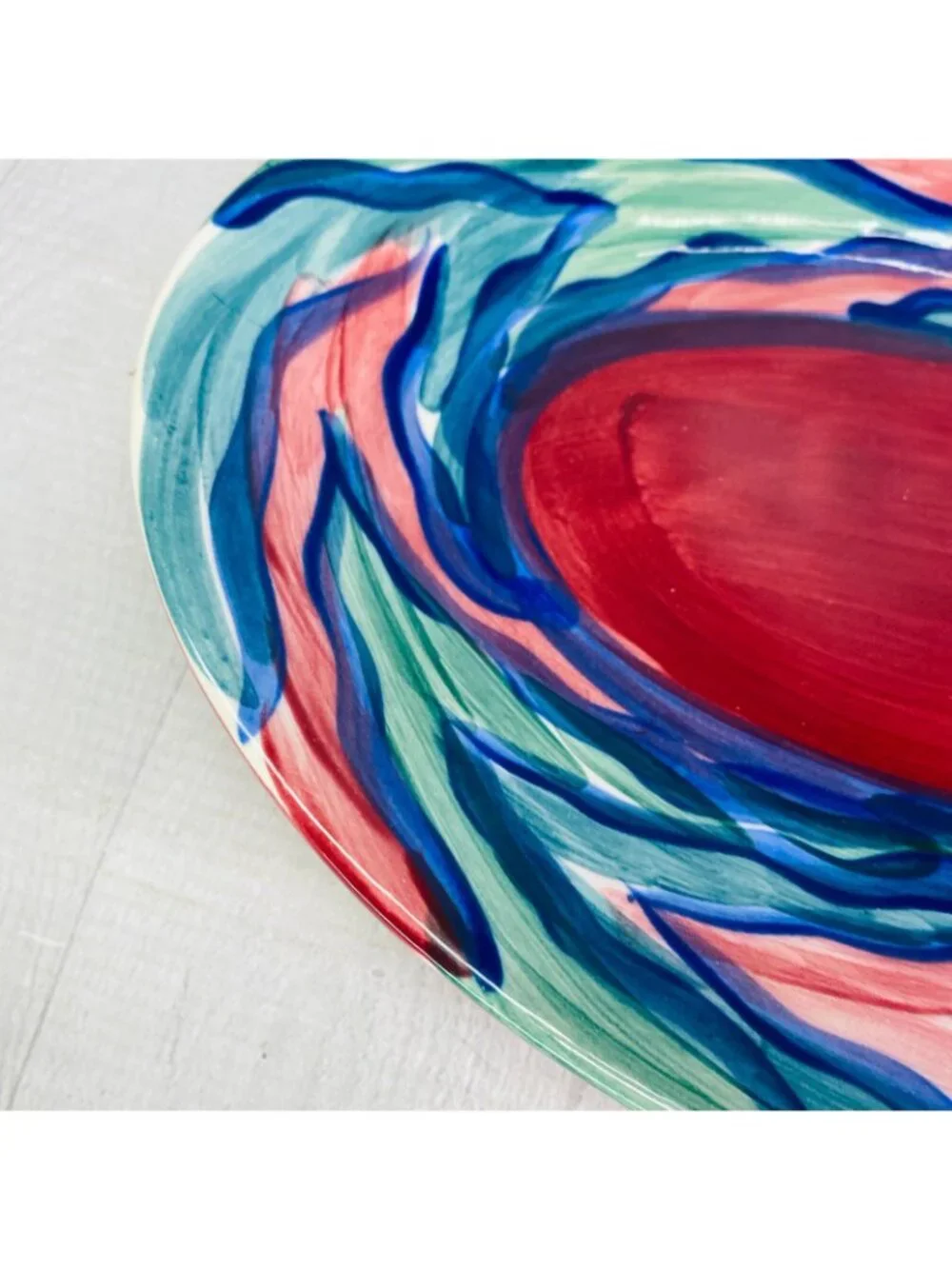 Gail Pittman FLAME Red Green Blue Wavy Line Band Ceramic 11.5